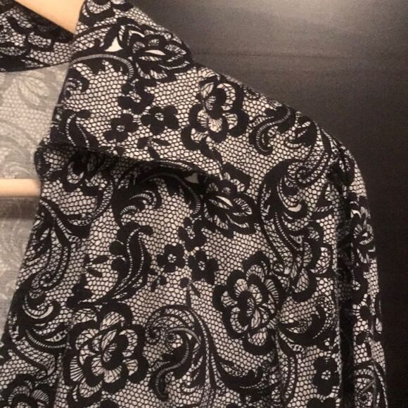 APT 9 Lace Look Cross Front Blouse - Size Large - Picture 4 of 8